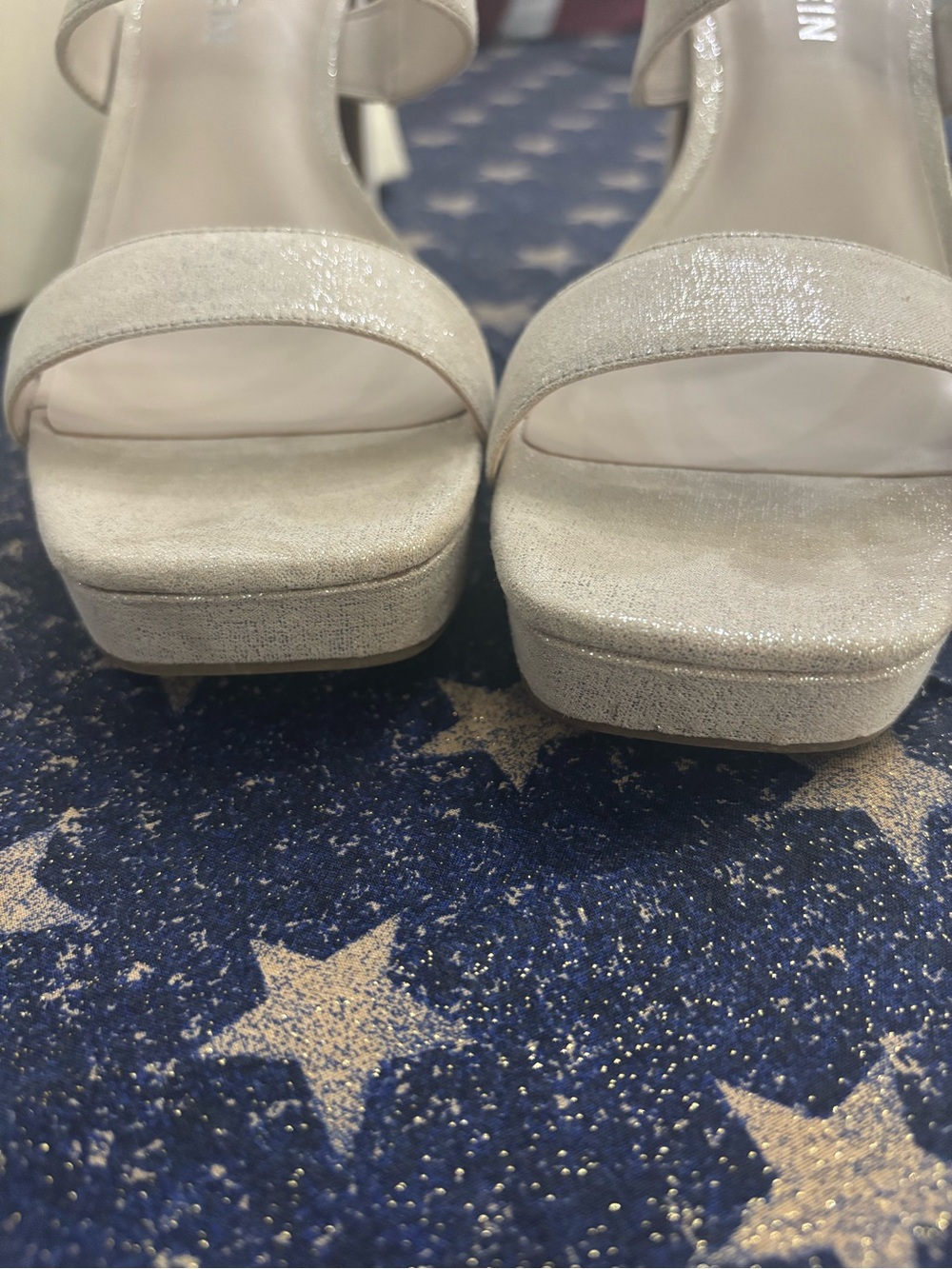 OFFERS WELCOME! Anne Klein Zoelle Sandal, 9 - Picture 4 of 10